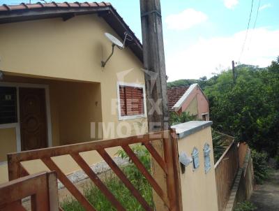 Casa para Venda, em Ribeirão Bonito, bairro Centro, 2 dormitórios, 1 banheiro, 2 vagas